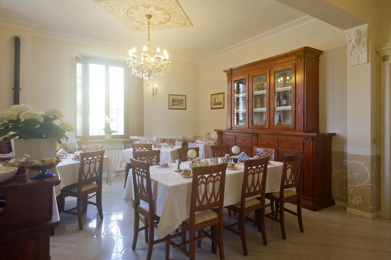 CastellʼArquato Villa Dircea מראה חיצוני תמונה