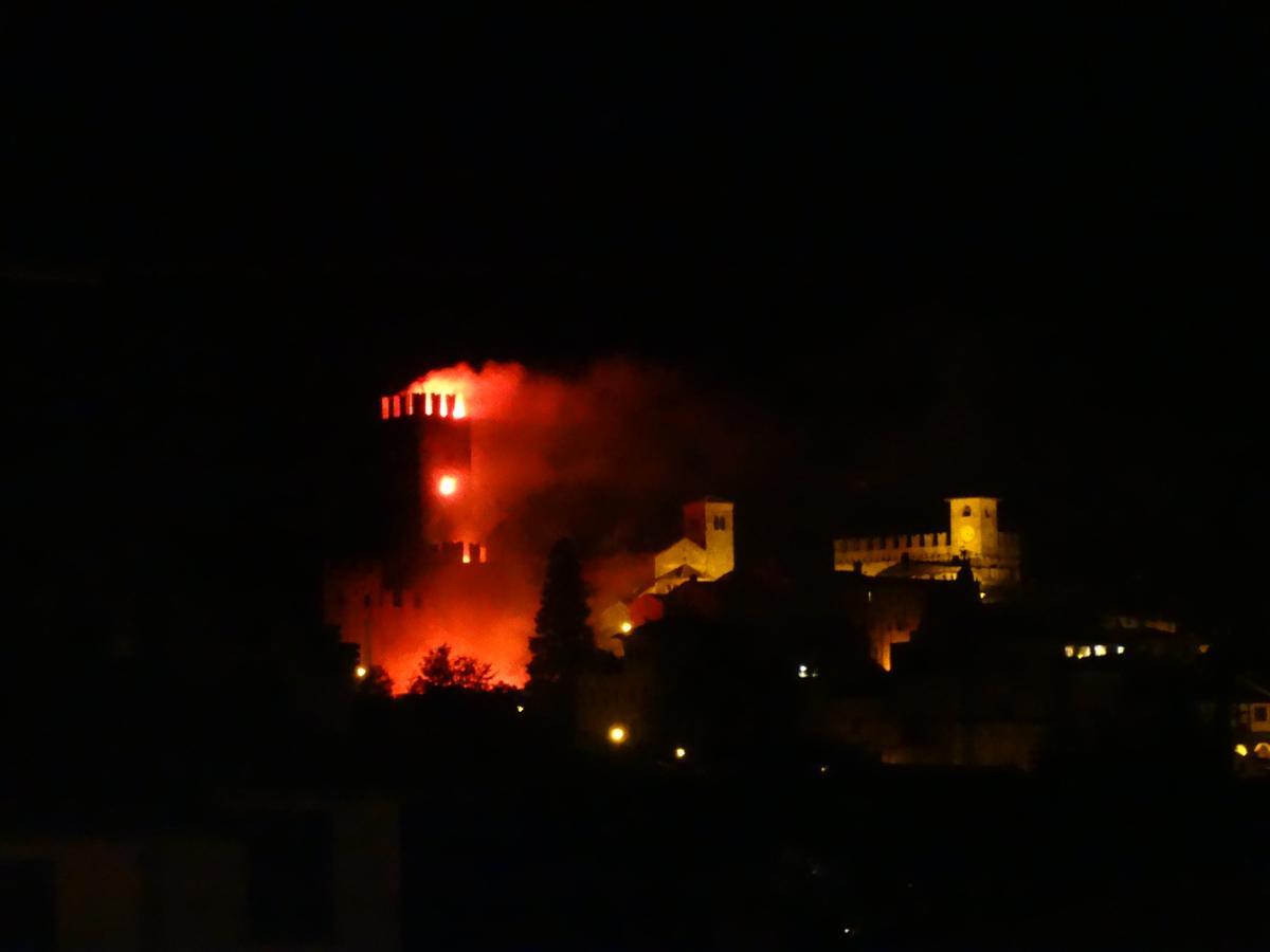 CastellʼArquato Villa Dircea מראה חיצוני תמונה
